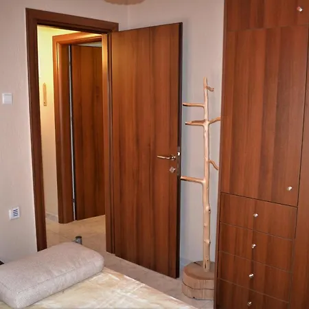 Mansion アパート